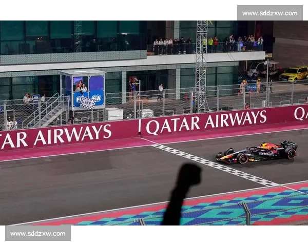 F1历史十大经典赛事：回顾赛车史上最激动人心的瞬间